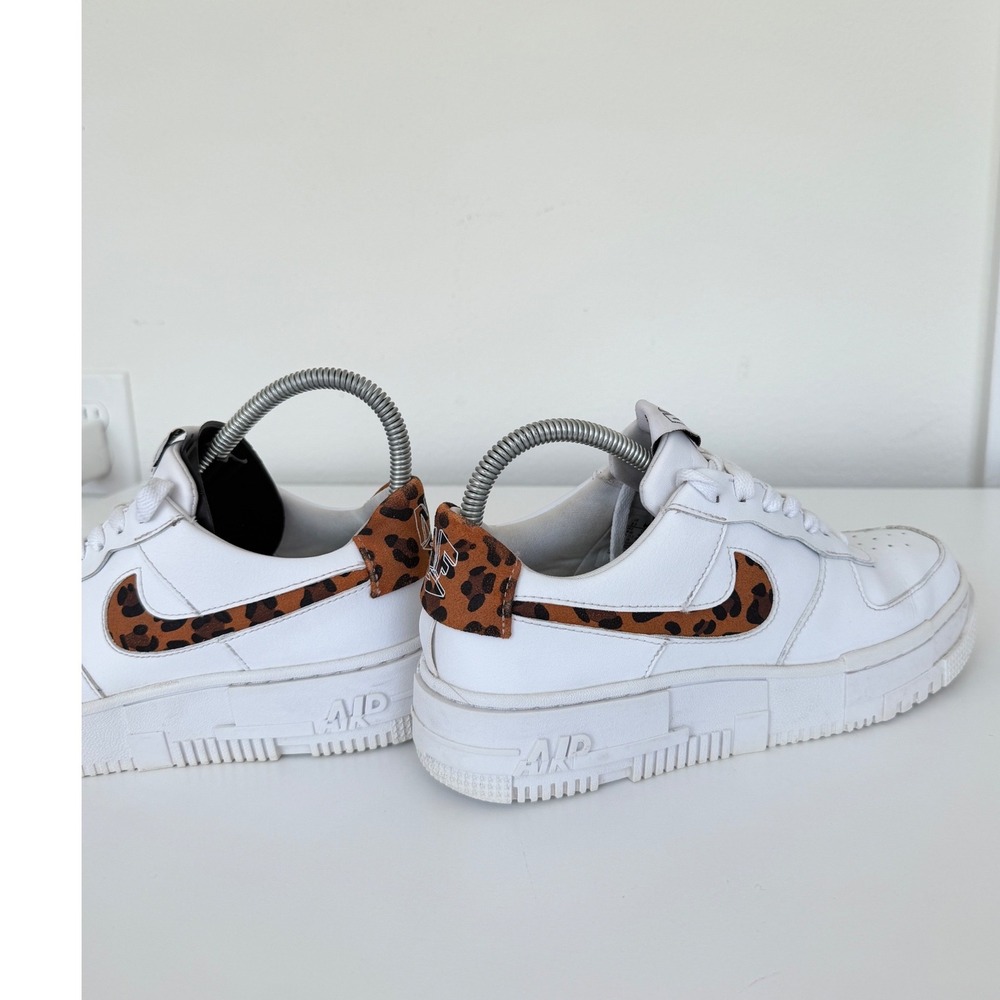 Nike Air Force 1 Pixel Leopard White Sneakers DH9632-101 Low Top Sz 8.5 Baddie - Picture 6 of 16